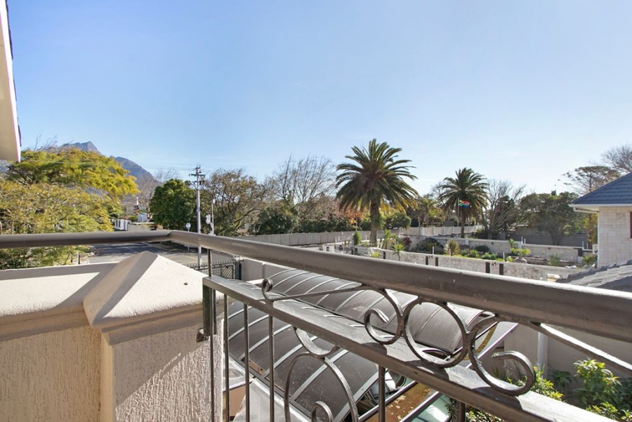 4 Bedroom Property for Sale in Rondebosch Western Cape